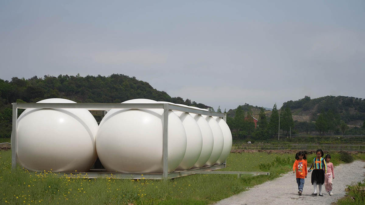 Practice on Earth and Increments Studio complete inflatable structures in Ningbo, China