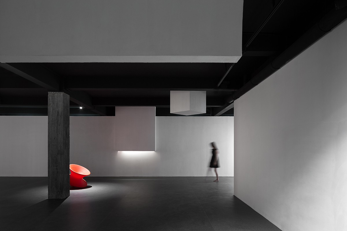 AD ARCHITECTURE Designed A Dreamy and Artistic Furniture Showroom in Guangdong, China