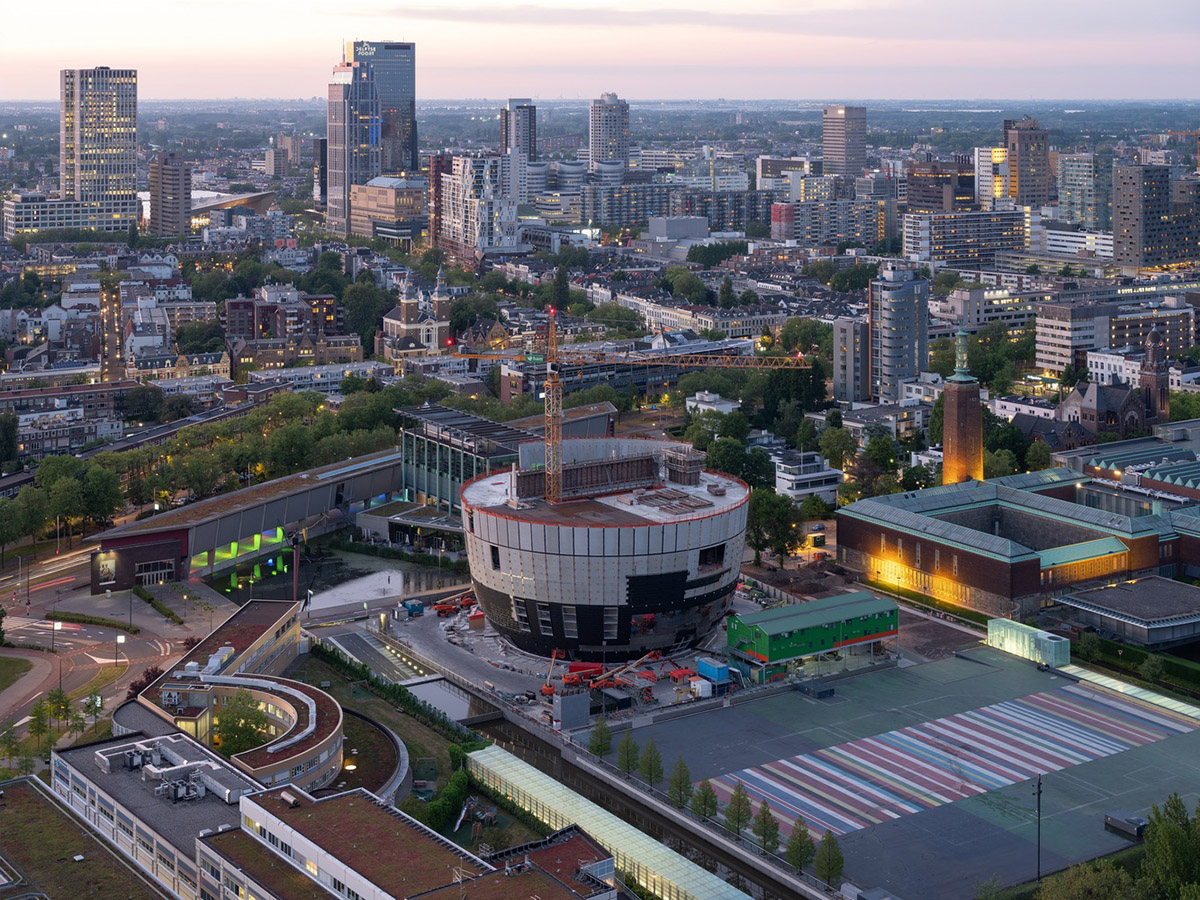 New Photos Released For The World’s First Publicly Accessible Art Depot by MVRDV in Rotterdam
