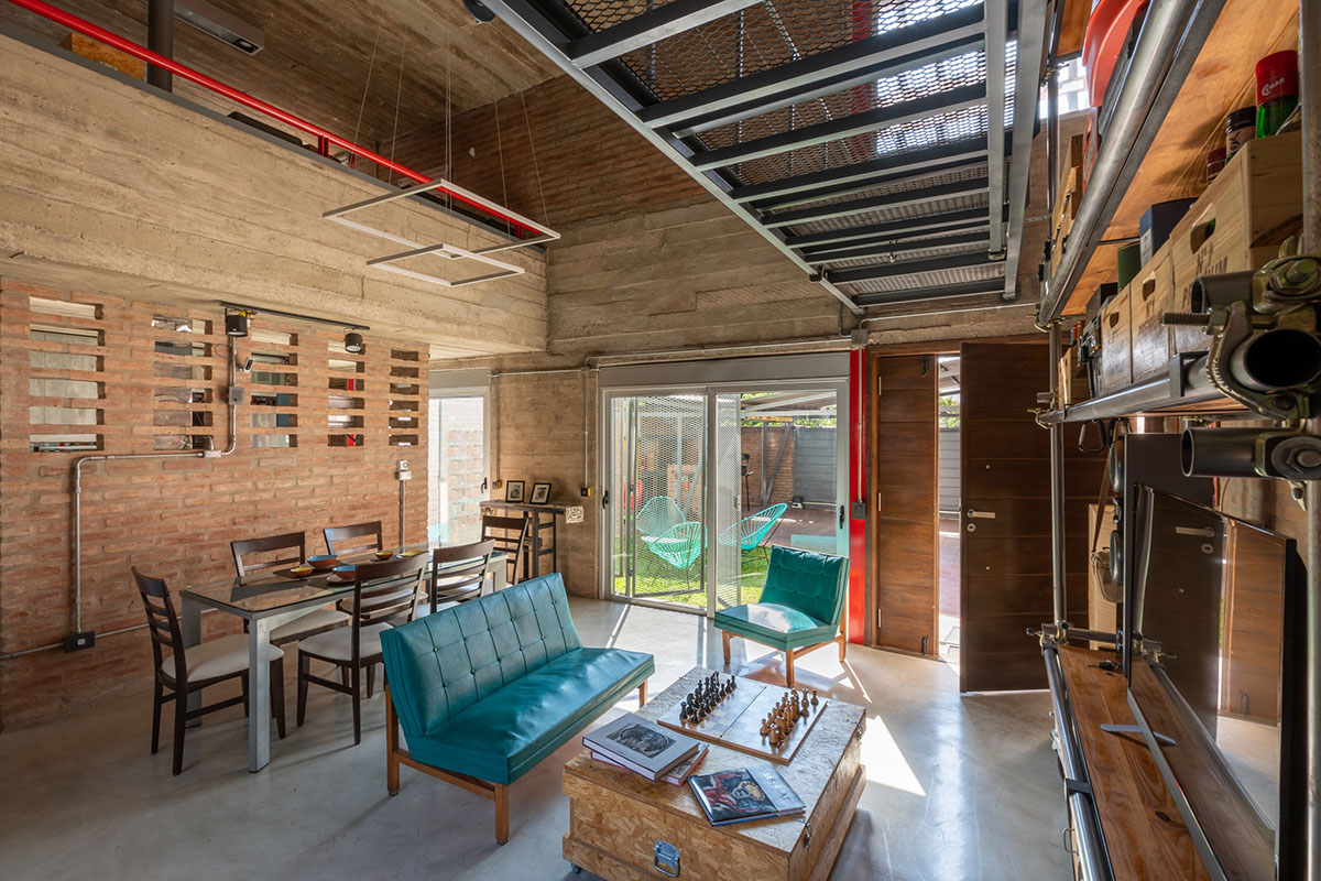 Fae + NOMADA complete residence with continuous elements and courtyards in Córdoba