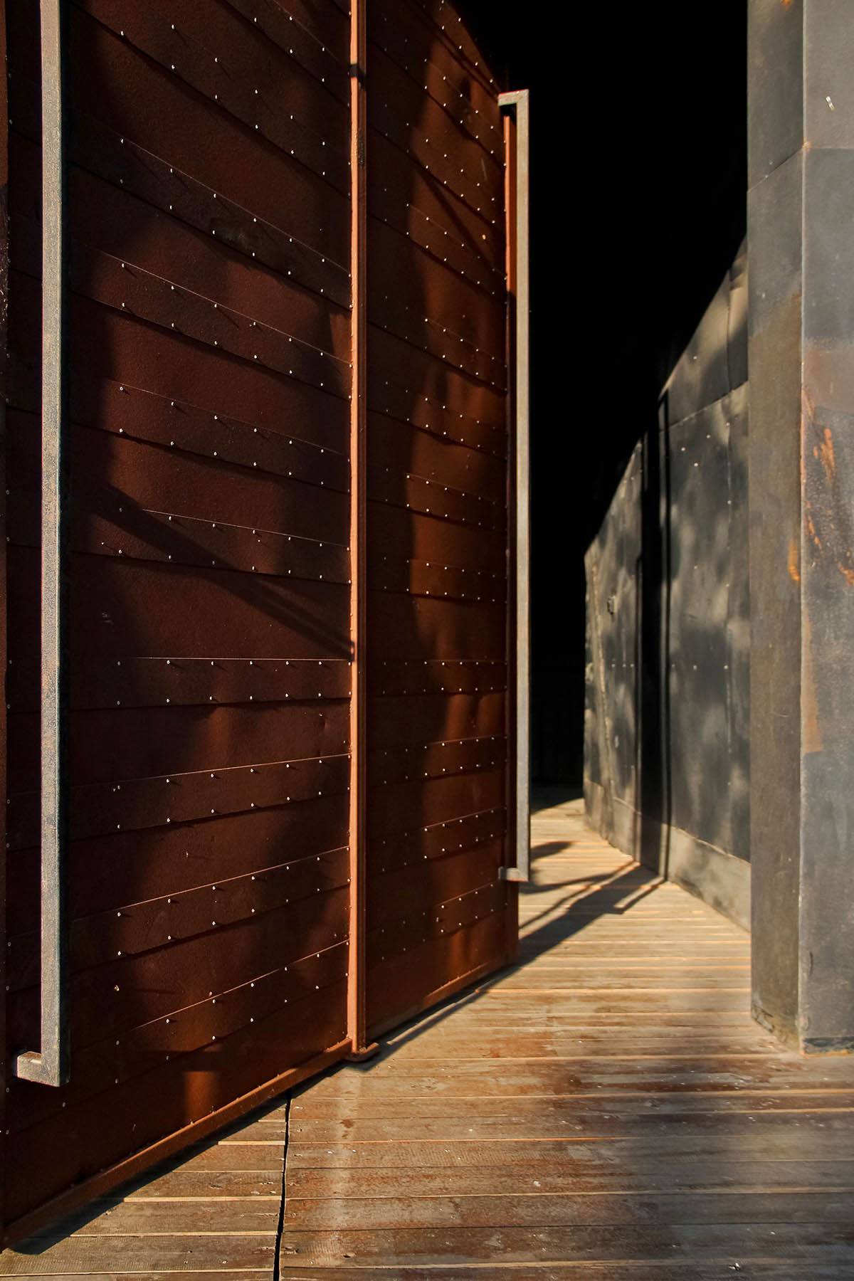 Dinosaur Egg Museum Invisibly Stretched Along In Qinglong Mountain National Geo-Park China
