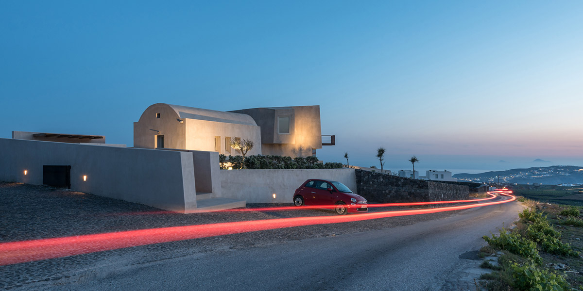 Kapsimalis Architects Completes Cave-Like Summer Residence On The Outskirts Of Pyrgos
