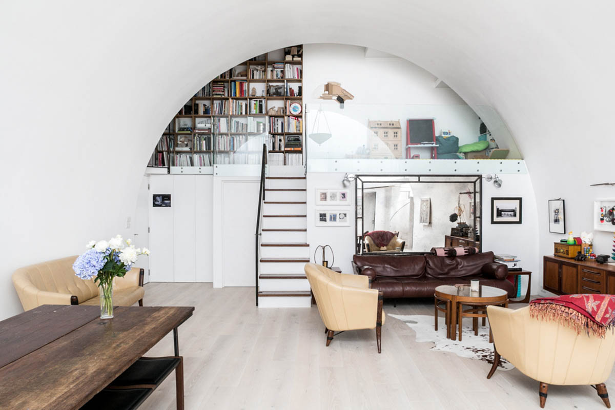 Undercurrent Architects' Live-Workspace Building Dominates City With Industrial Steel Exterior