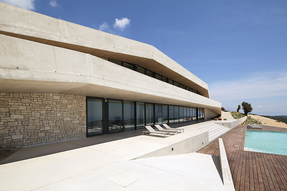 Proarh Seamlessly Blended This Family House In The Landscape On The Croatian Island