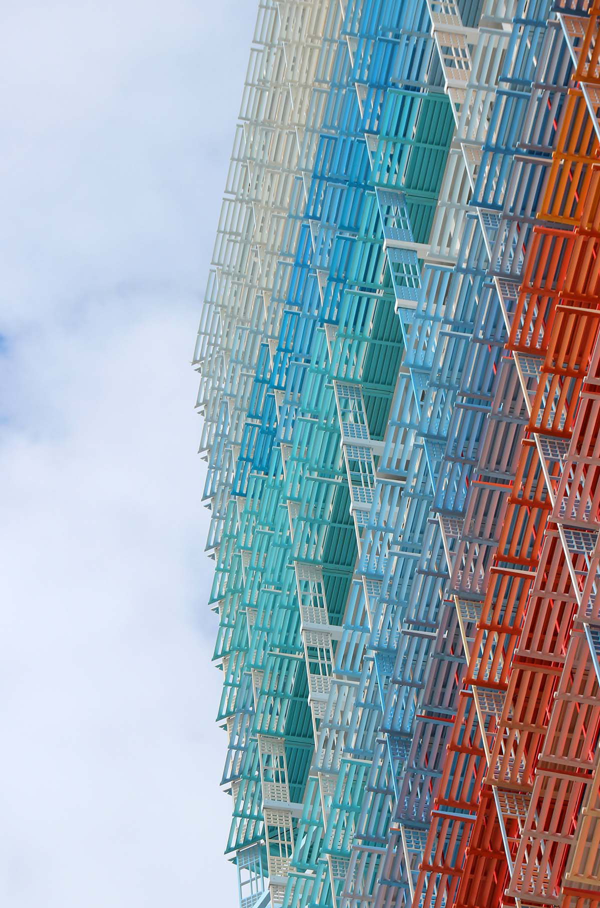 Jean Nouvel Uses Shades Of Blue, White And Red In His Skyscraper In Marseille