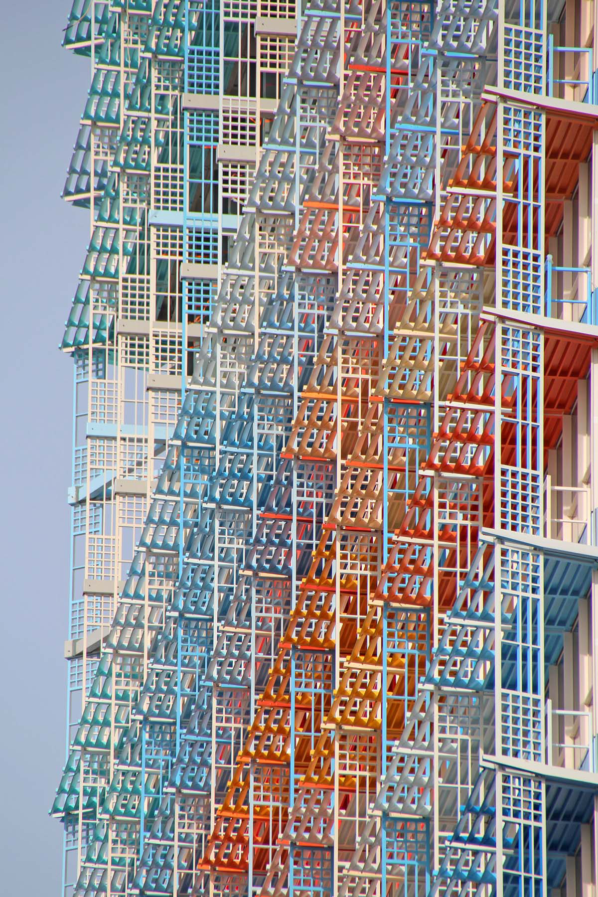 Jean Nouvel Uses Shades Of Blue, White And Red In His Skyscraper In Marseille