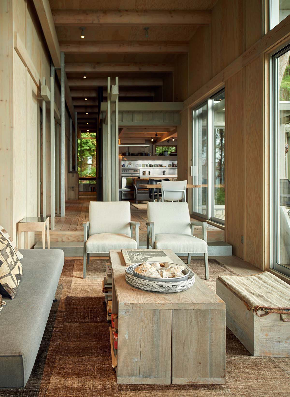 Olson Kundig Transforms 1950s Bunkhouse Into A Weekend Retreat At Longbranch