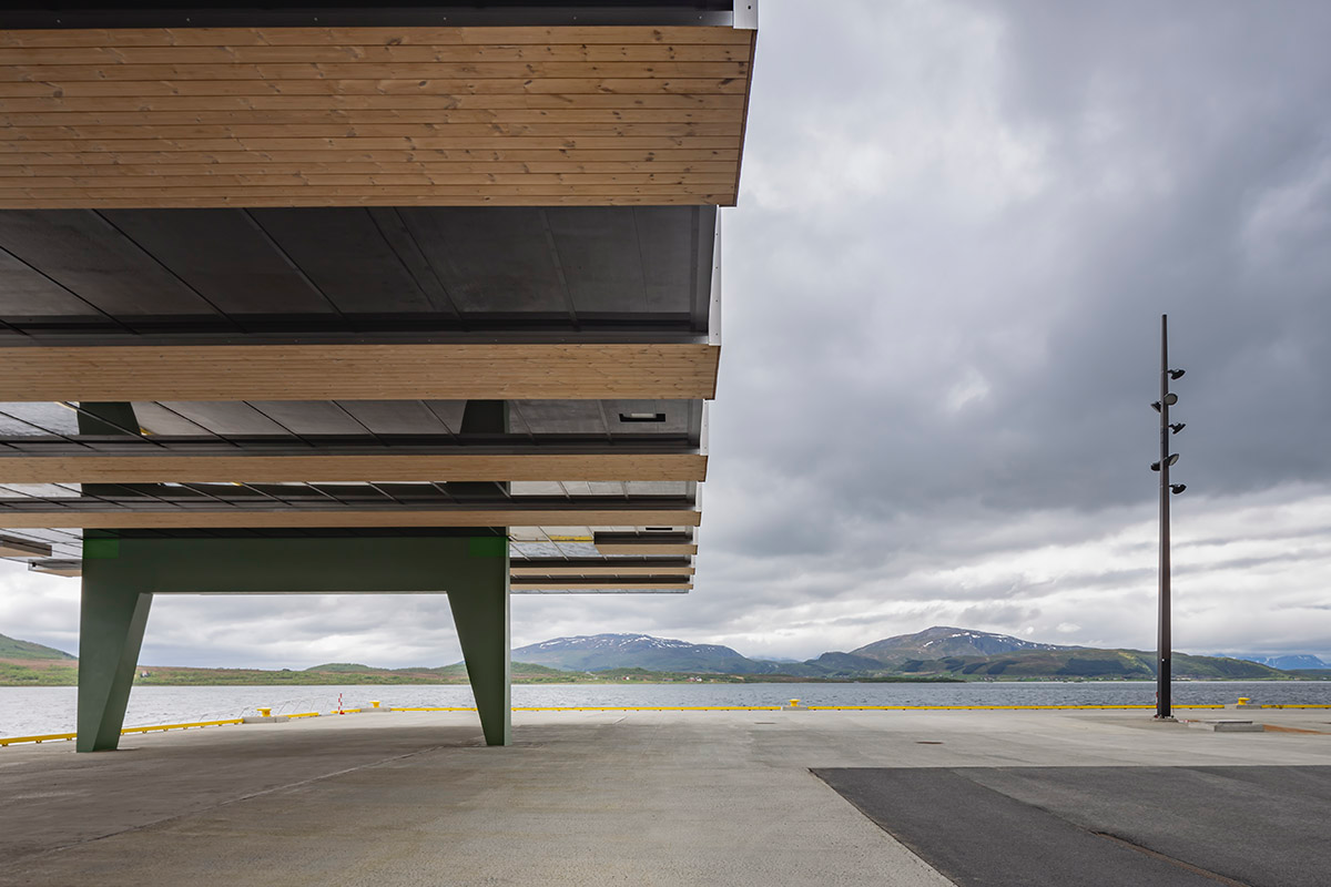 Sn&oslash;hetta Completes New Fishing Facility With Colorful Volumes In Northern Norway