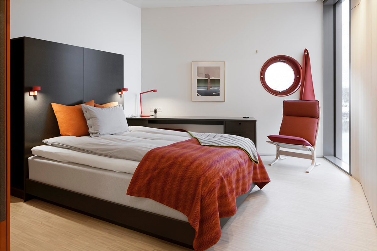 Sn&oslash;hetta Completes New Fishing Facility With Colorful Volumes In Northern Norway