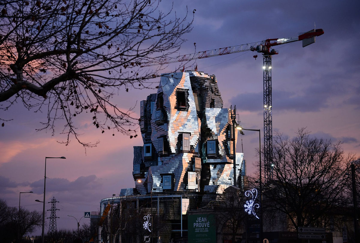 Frank Gehry's Twinkling Luma Arles Tower Takes Shape In France