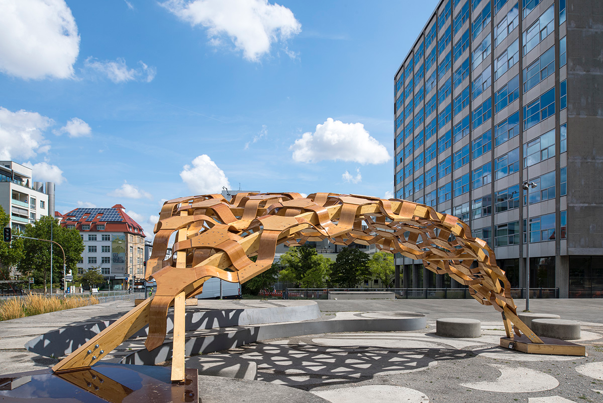 ITKE's BioMat Students Designed Pavilion Made Of Single-Curved Wood And Biocomposite Elements