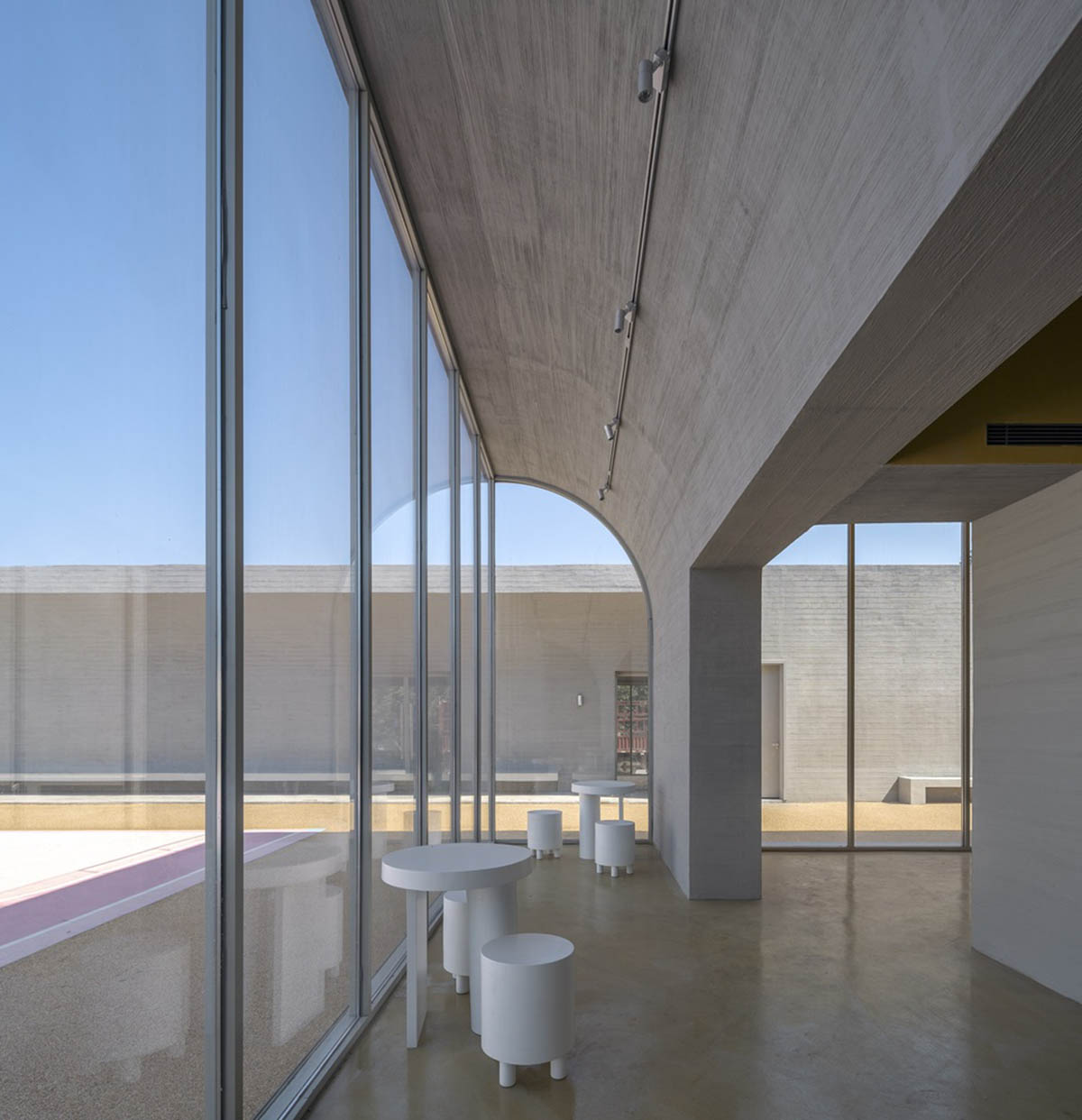 Studio 10 built community center featuring vaulted volumes and smooth corners in Jiaozuo