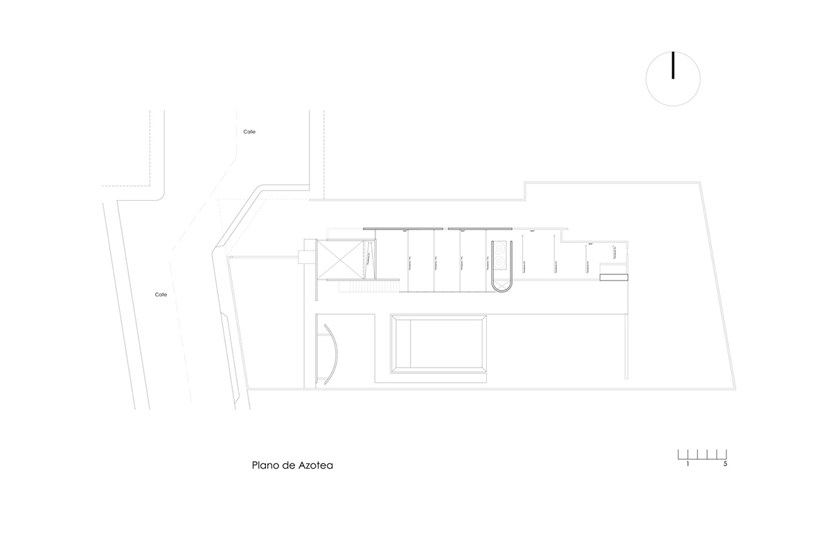 Garrido Lizarraga Arquitectos' white-coloured family house is enriched with cylindrical volumes