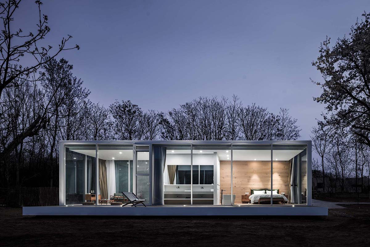 STUDIO QI built a boutique hotel with airy structures in an isolated oasis of Ningxia