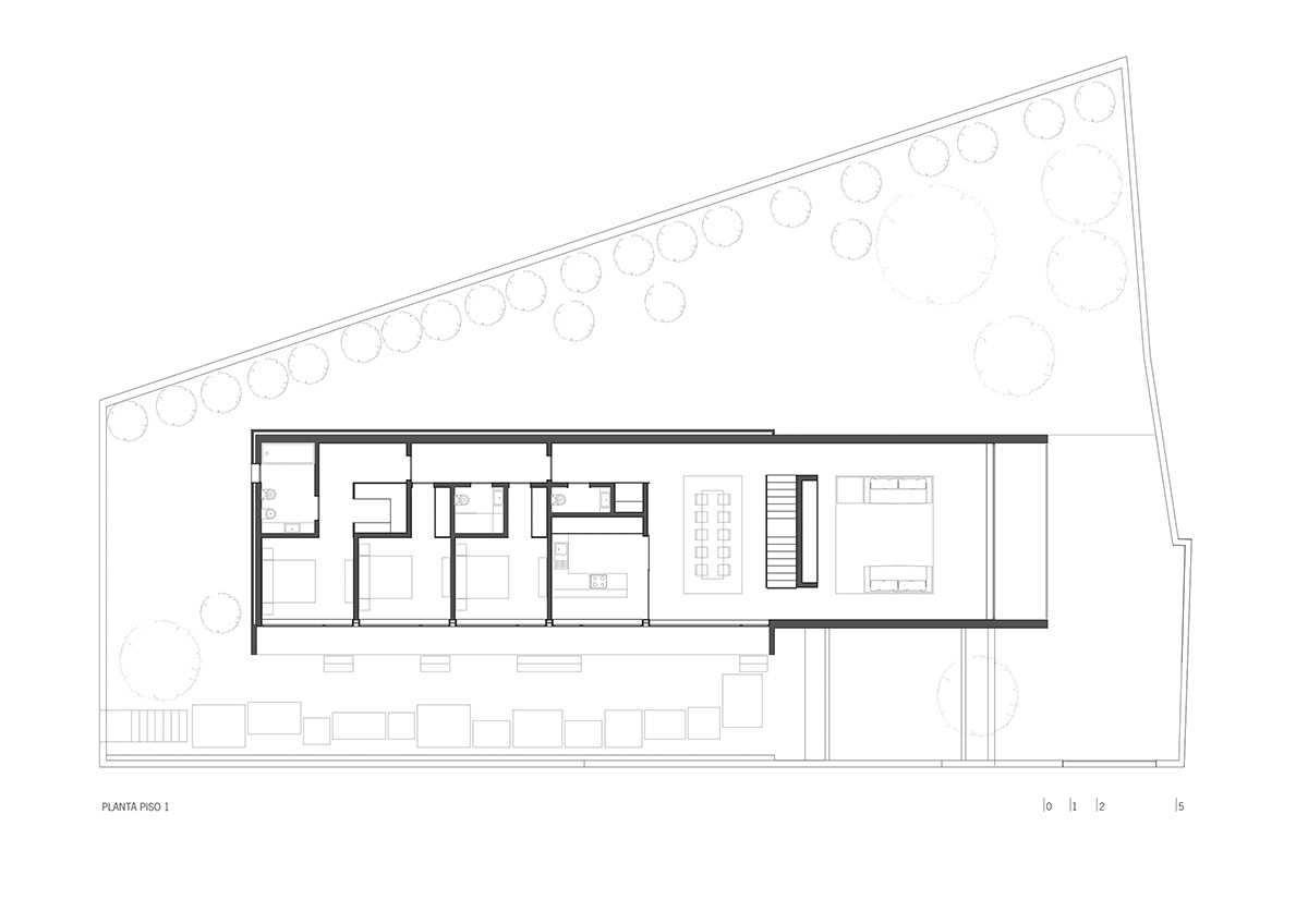 Grupo Zegnea's linear Portuguese houses create fluidity of space with large openings towards nature