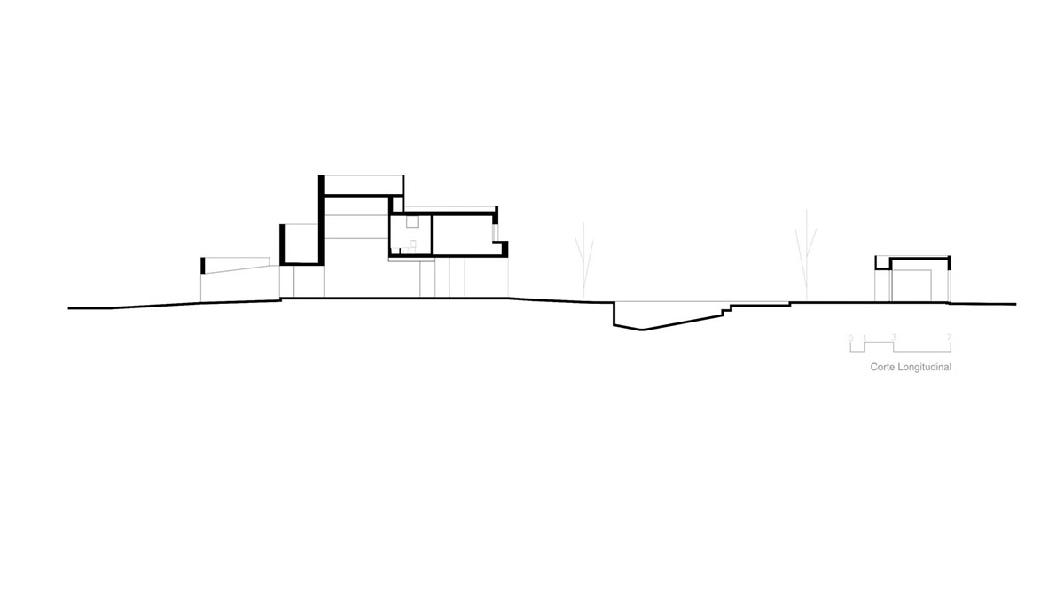 Nicol&aacute;s Campodonico completes Argentinean family house with pure all-white colour masonry volumes