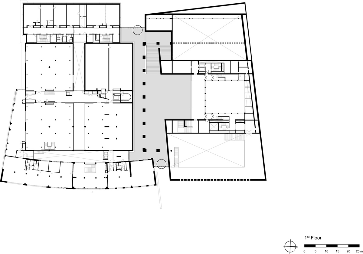 3D concrete patterns are combined with a stack of stone layers for research center in The Netherlands