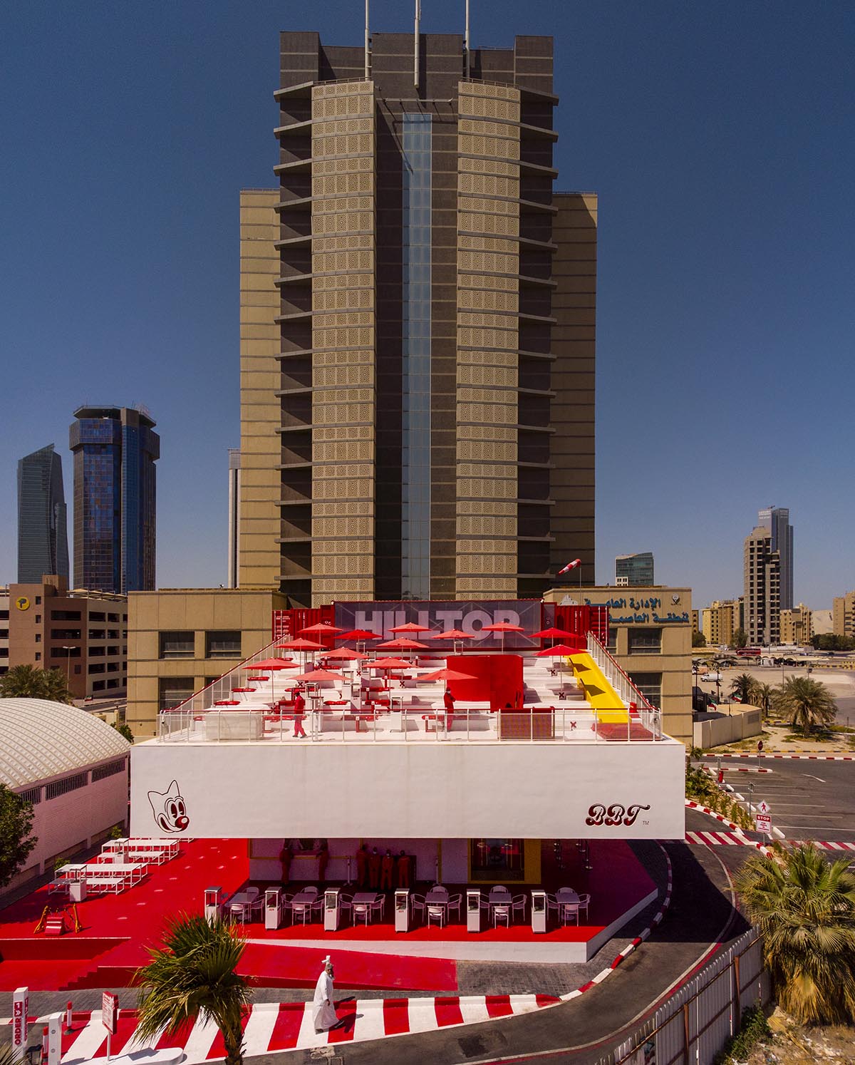 TAEP/AAP creates restaurant featuring a multifunctional grand canopy in Kuwait 