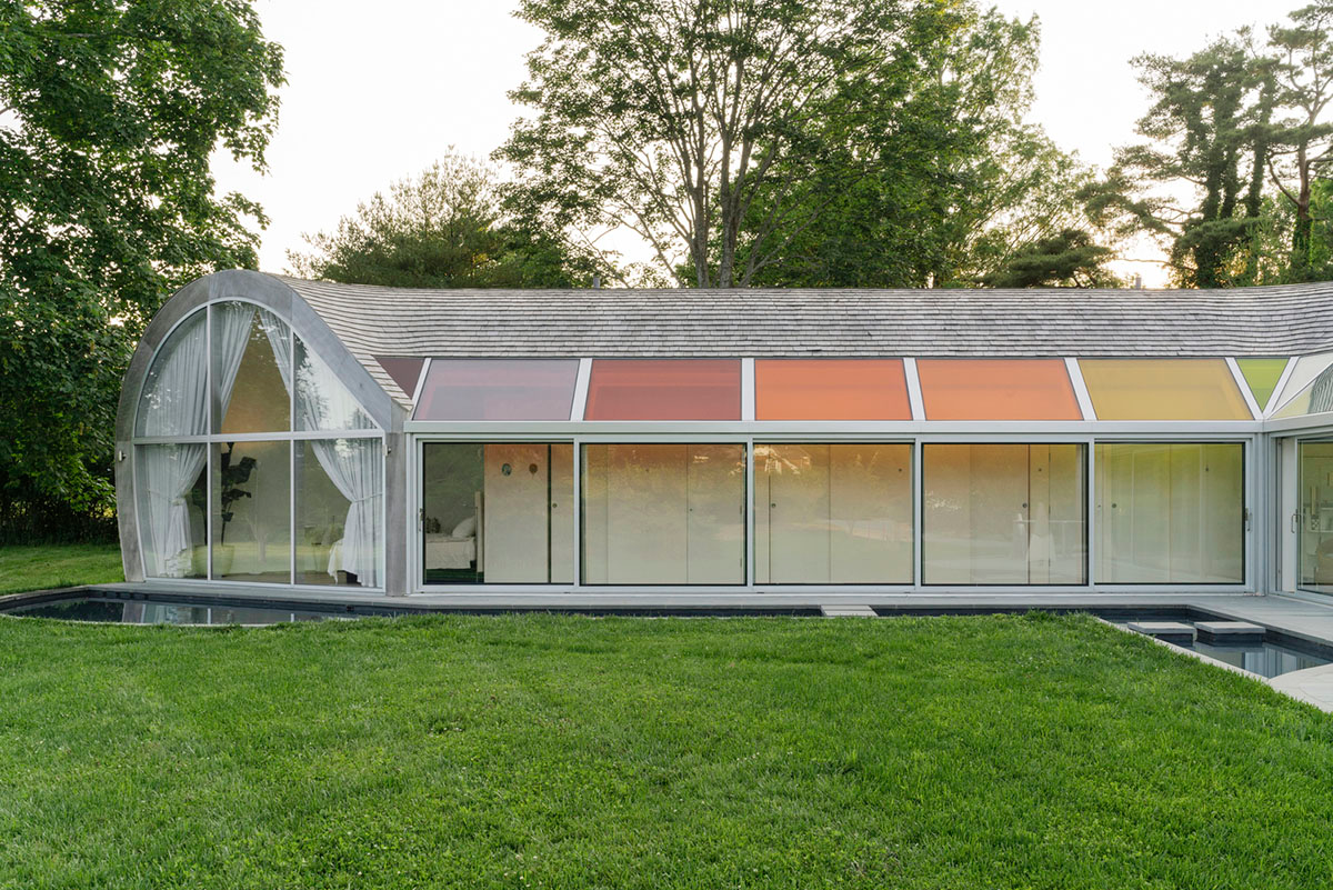 nea studio's cocoon-shaped residence in Long Island acts as a