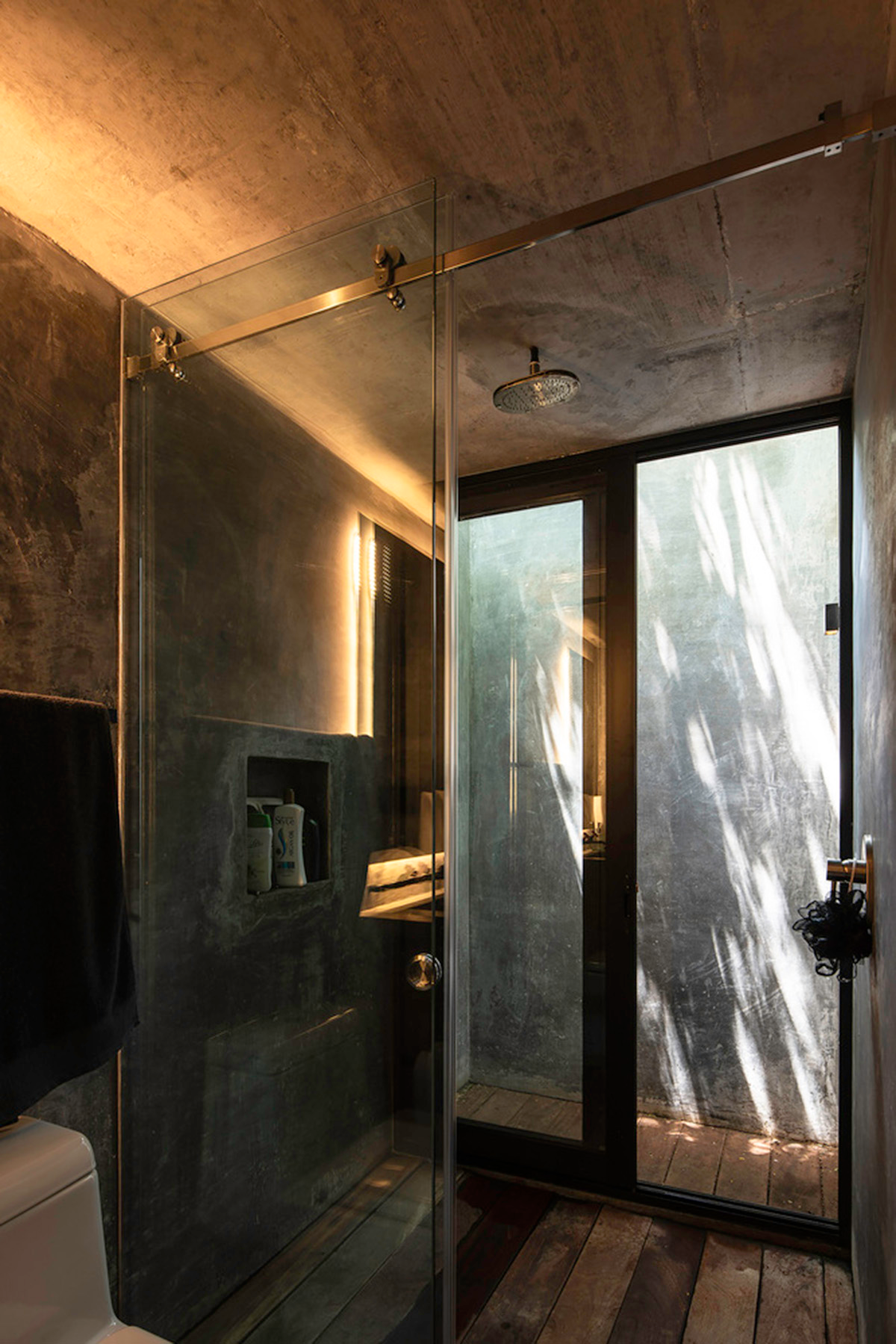 WEYES Estudio built single family house divided into four pavilions blended with the forest in Mexico