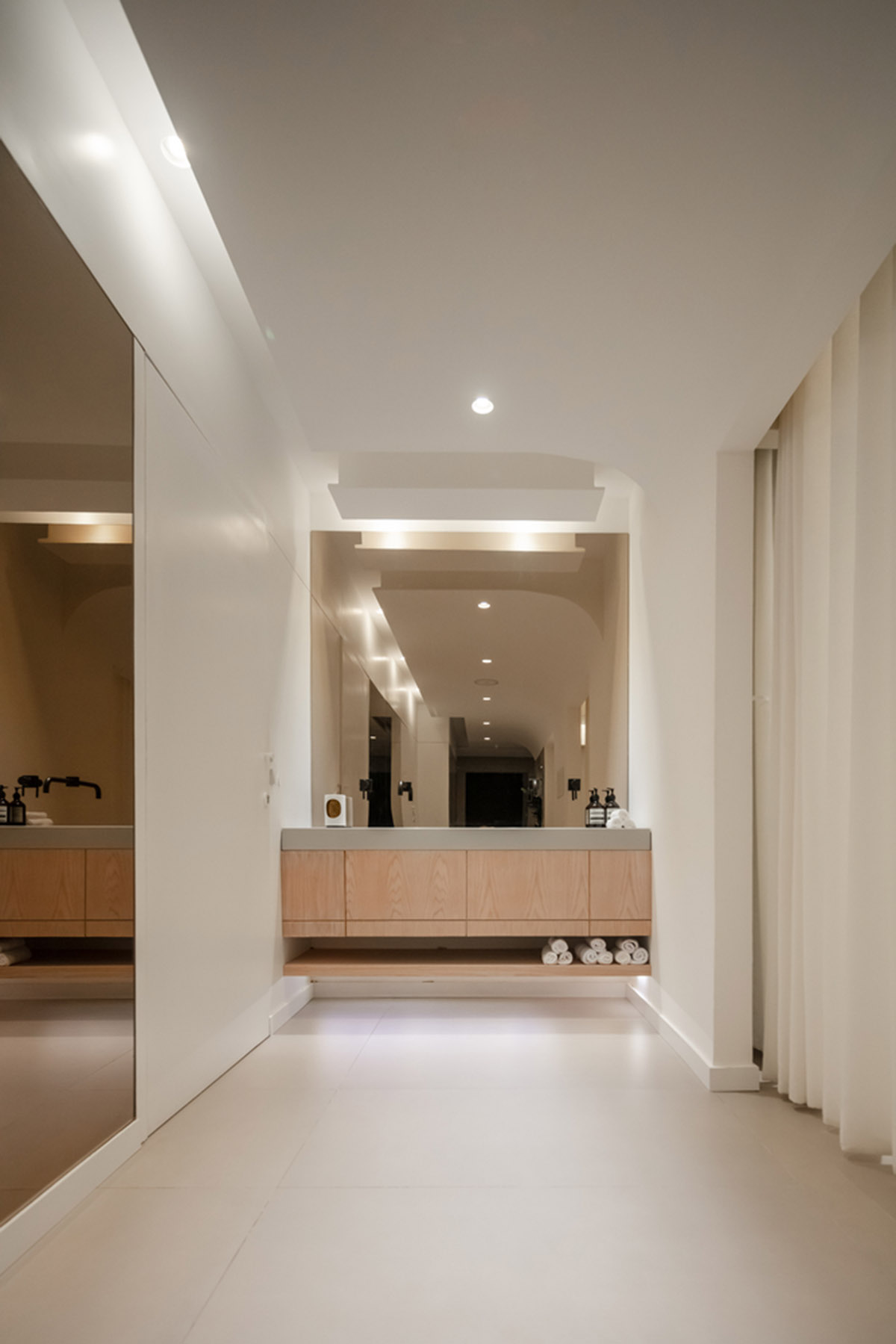 Minimal and rich color palette embrace diversity in this interior for a yoga studio in Kuwait