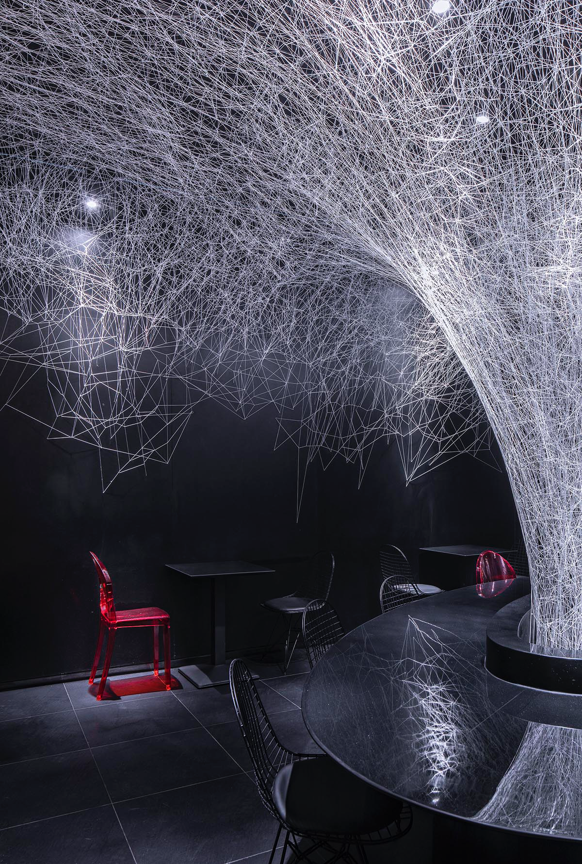 CATANIAN interprets human emotions in the interior of a restaurant as monochrome dream in Beijing
