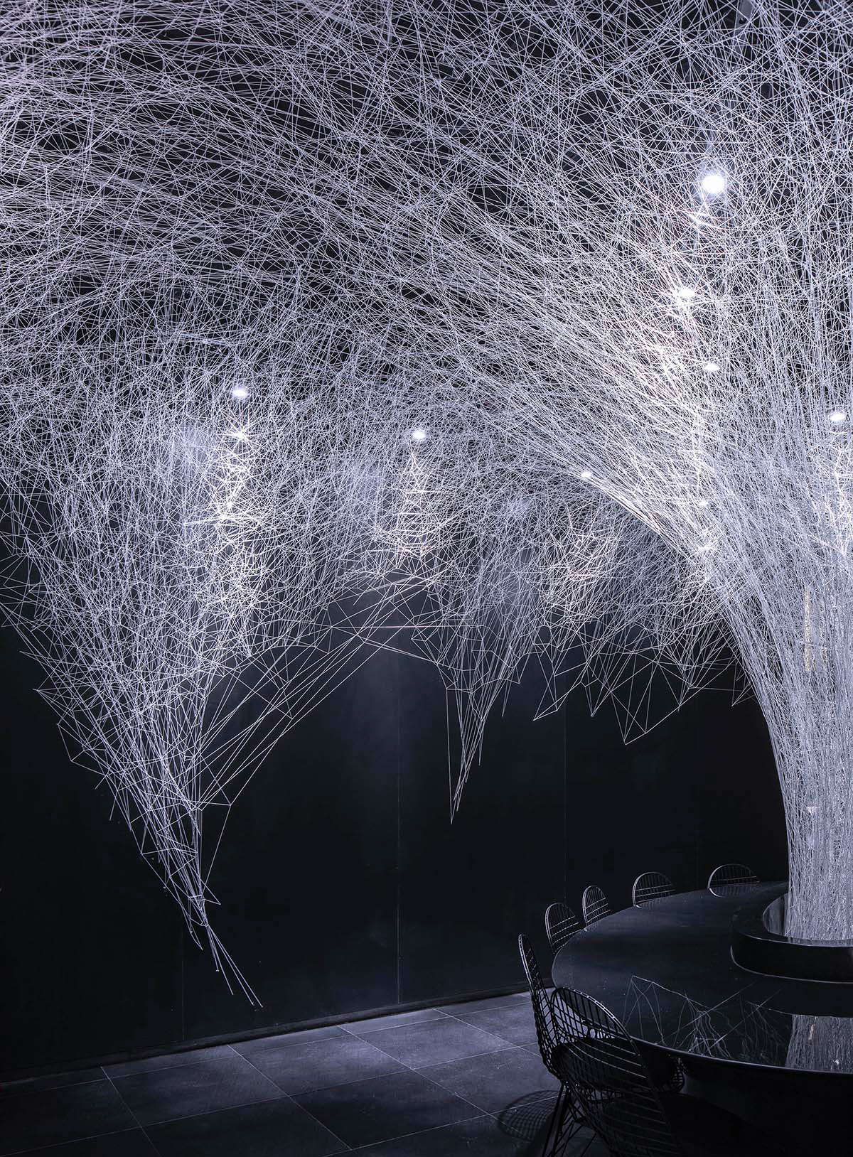 CATANIAN interprets human emotions in the interior of a restaurant as monochrome dream in Beijing