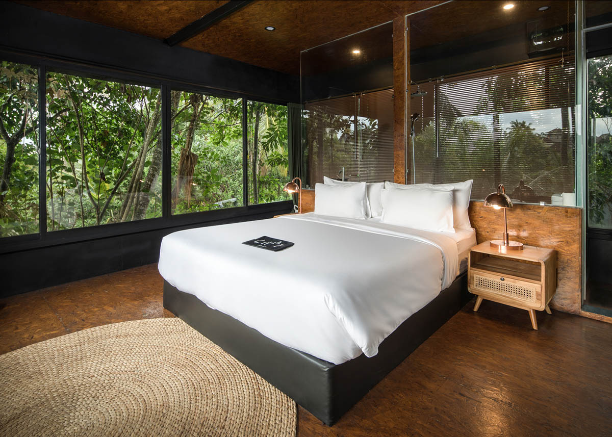 Alexis Dornier's treetop boutique hotels are built with light materials and minimum footprint