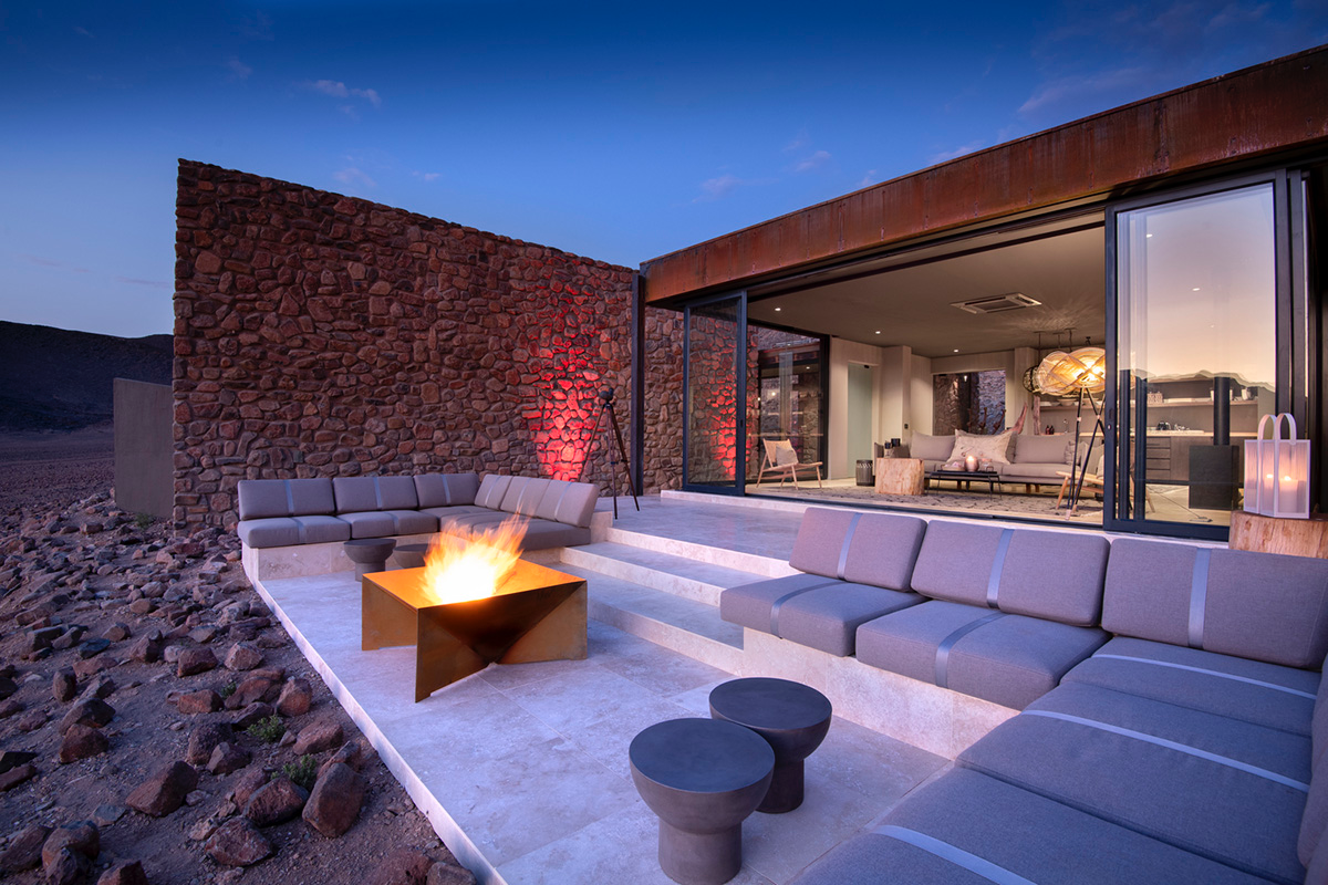 Fox Browne Creative and Jack Alexander design pavilion-like steel lodges on a desert of Namibia