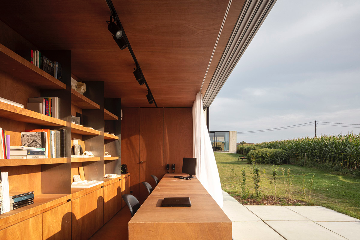 TOOP architectuur uses old shipping containers to convert them into architects' studio in Belgium