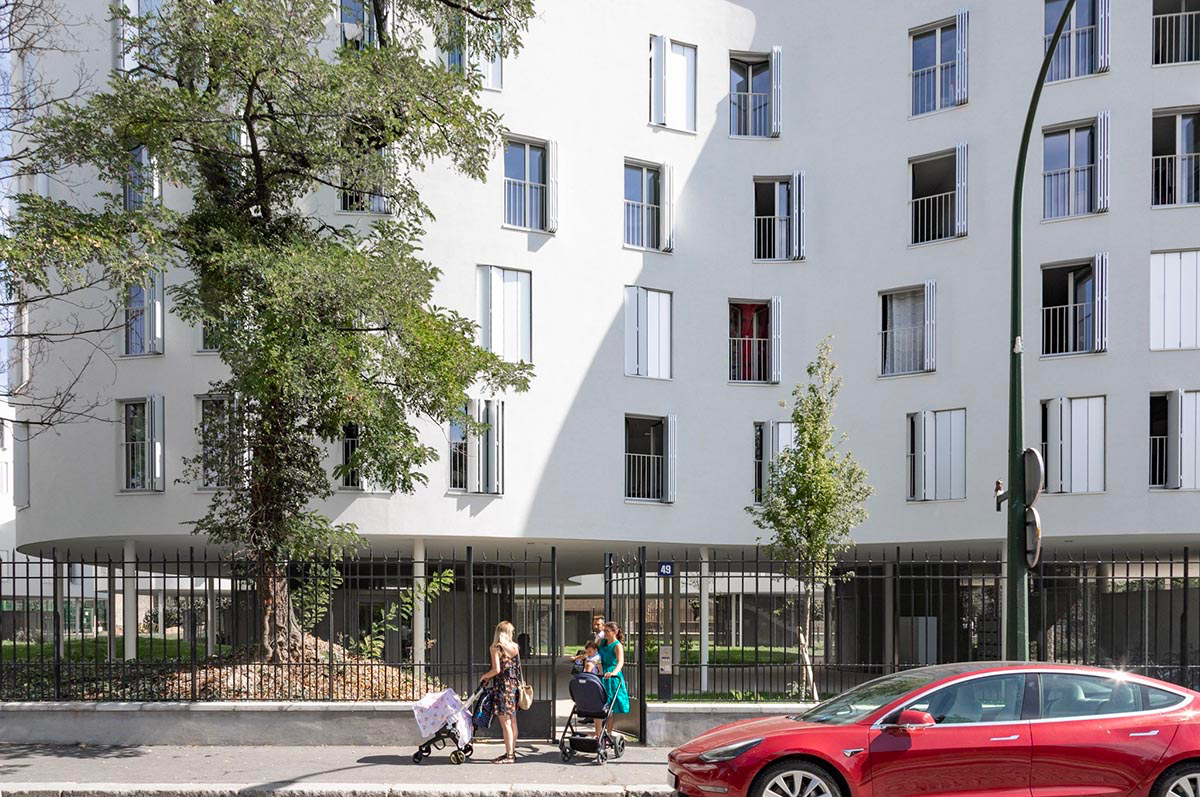 SANAA's social housing complex composed of organic forms in Paris photographed by Vincent Hecht
