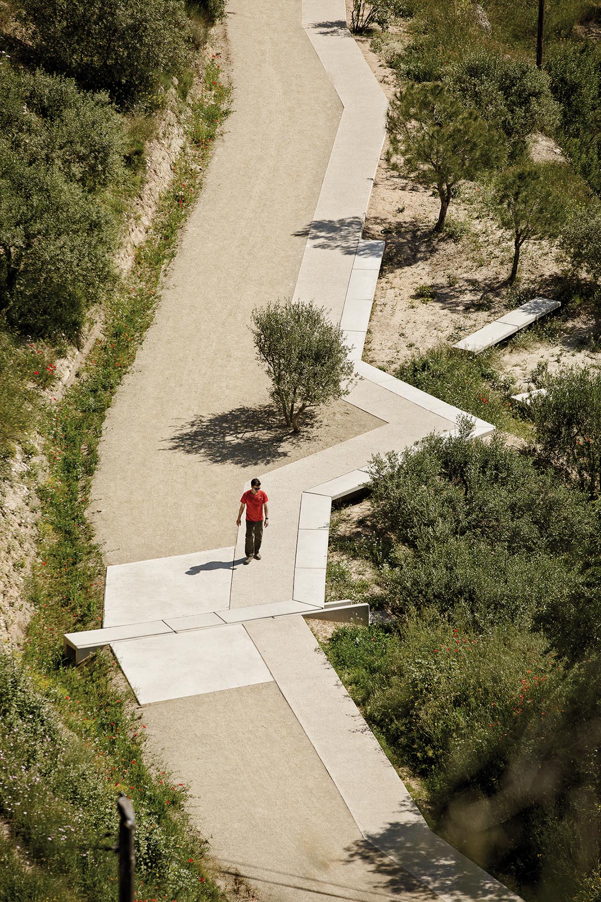 Batlle i Roig Arquitectura's Pedestrian Path wins Landscape of the Year 2018 at WAF