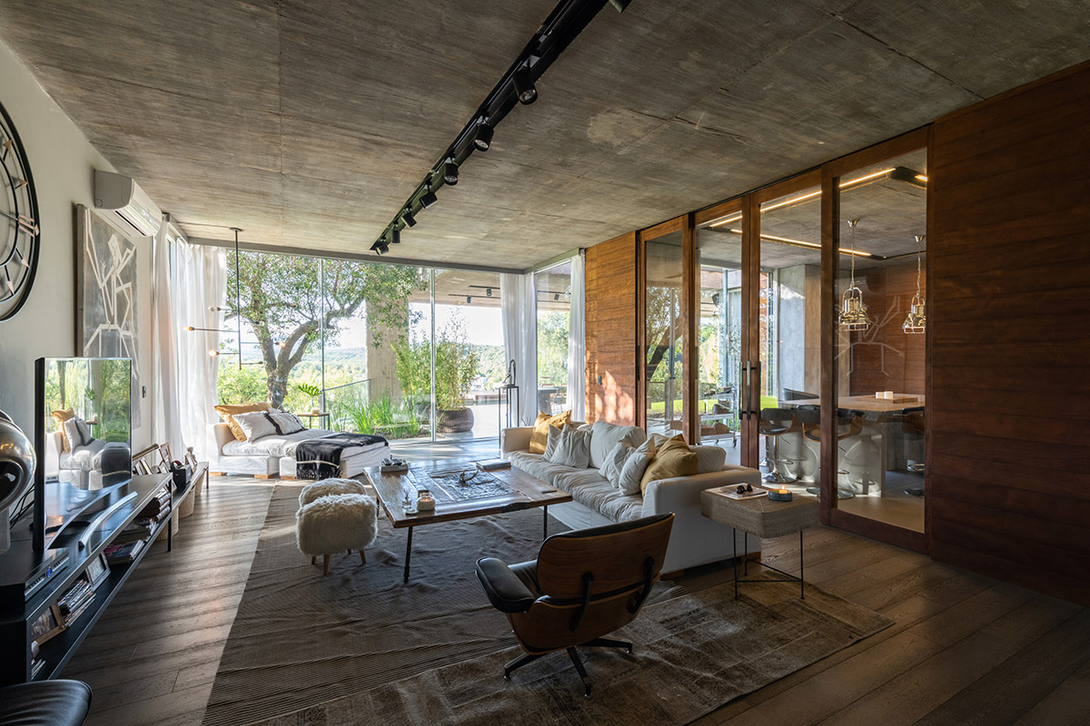 Estudio Herbera completes Casa En Mendiolaza in Córdoba, Argentina