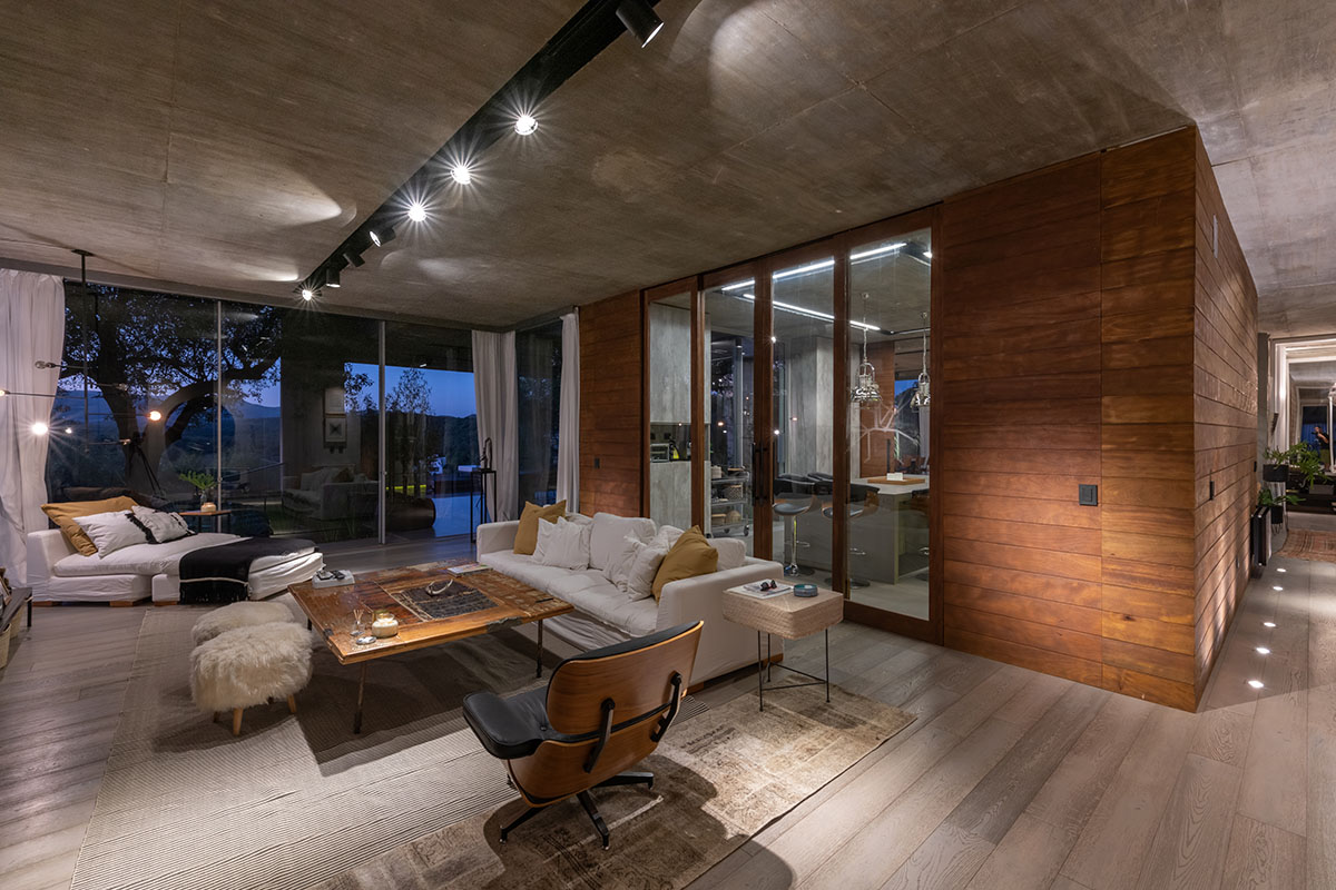 Estudio Herbera completes Casa En Mendiolaza in Córdoba, Argentina