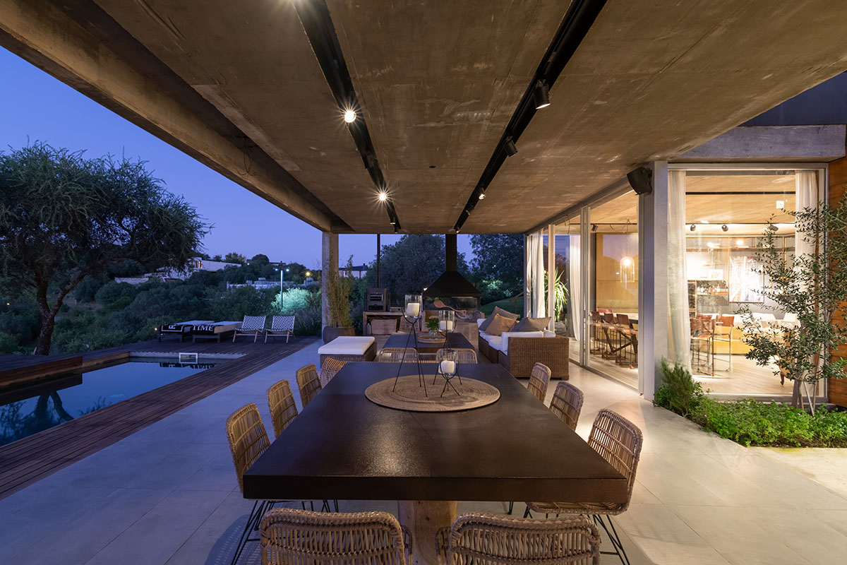 Estudio Herbera completes Casa En Mendiolaza in Córdoba, Argentina