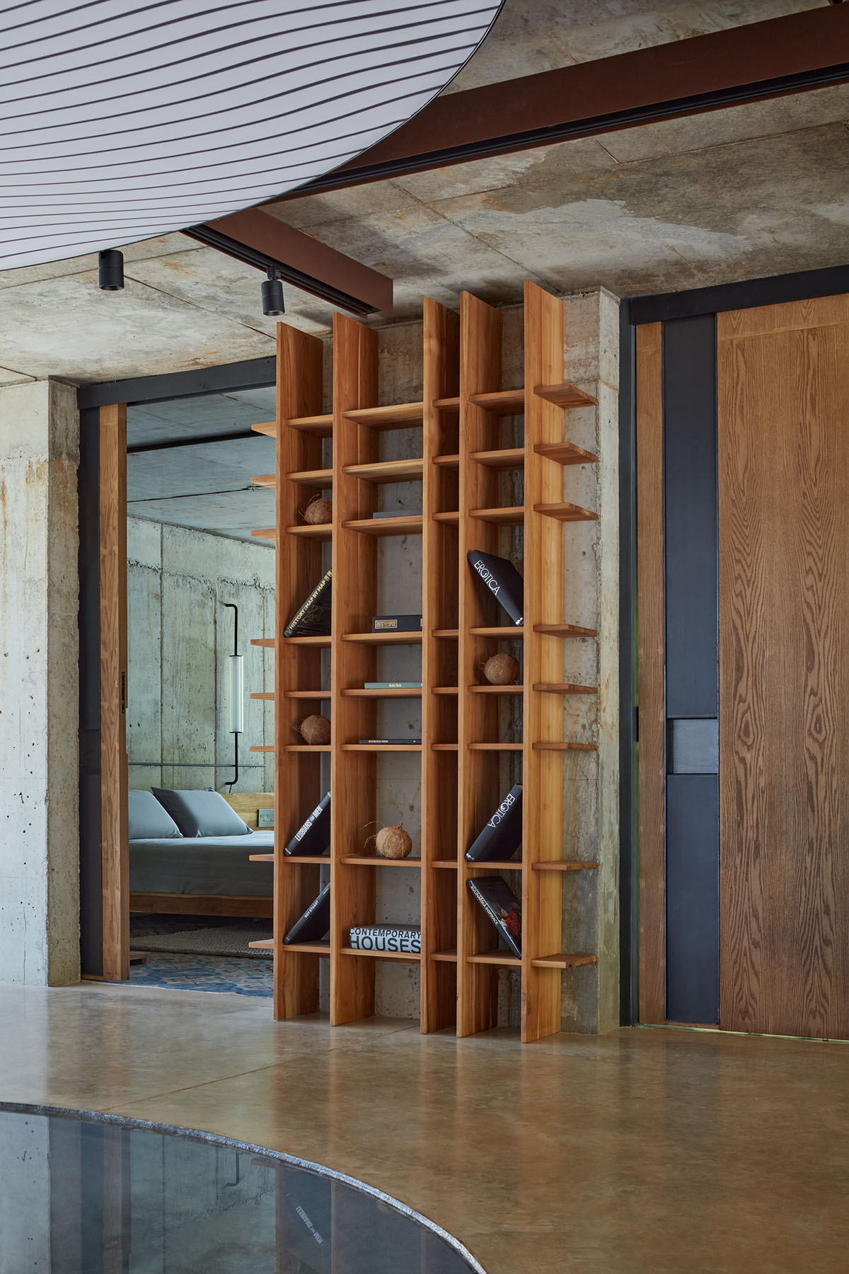 Refuel Works and Formafatal complete Art Villa addressing to colorfulness of Costa Rican jungle