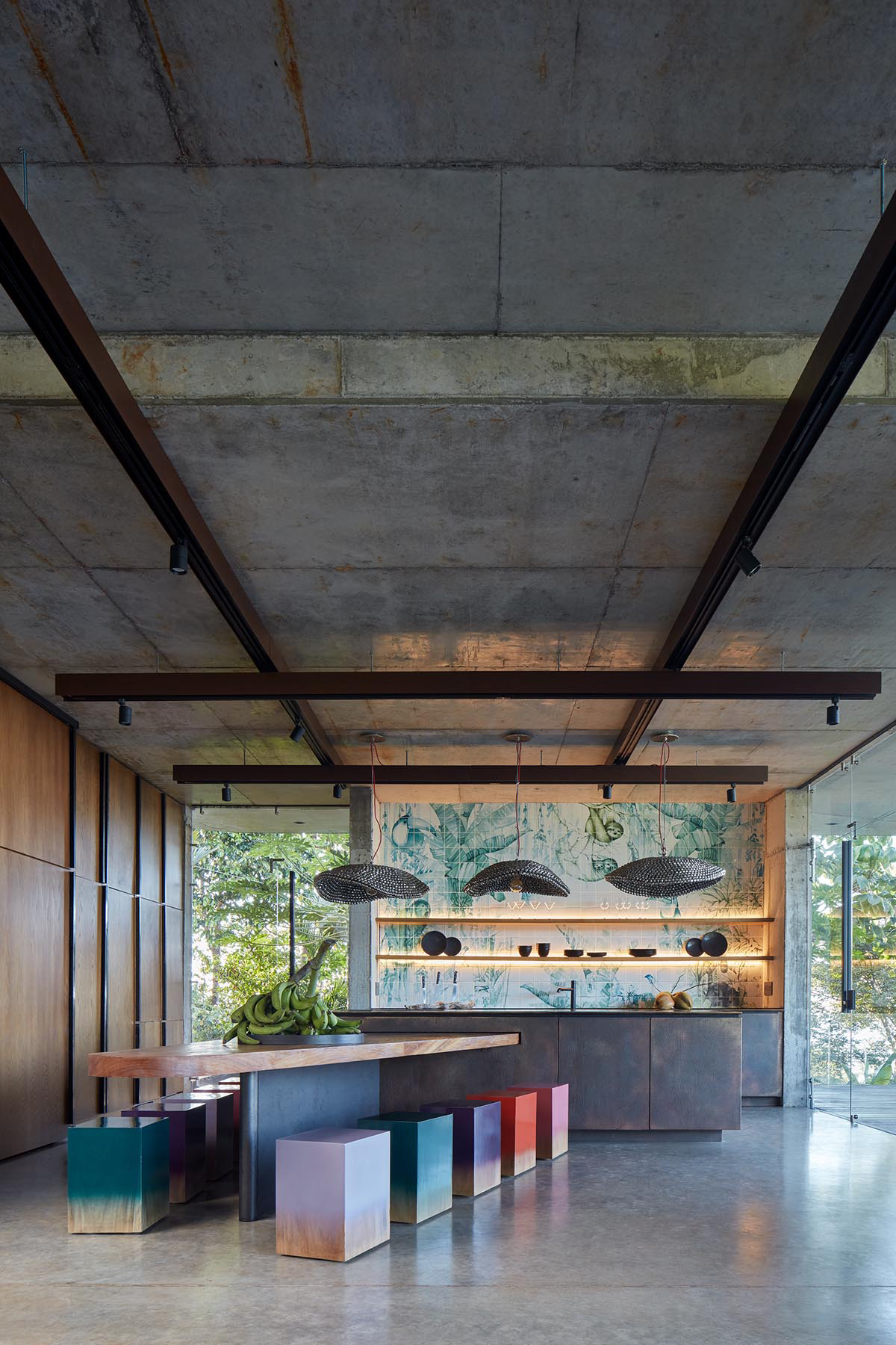 Refuel Works and Formafatal complete Art Villa addressing to colorfulness of Costa Rican jungle