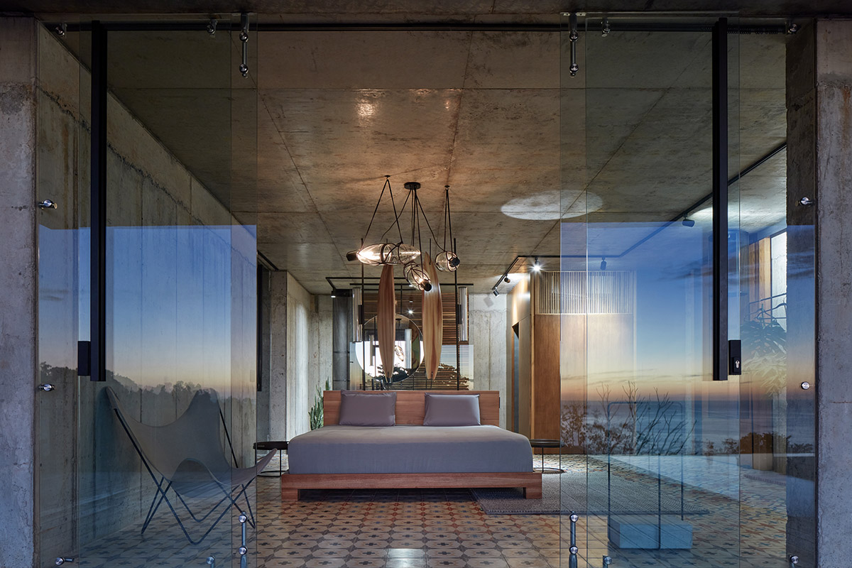 Refuel Works and Formafatal complete Art Villa addressing to colorfulness of Costa Rican jungle