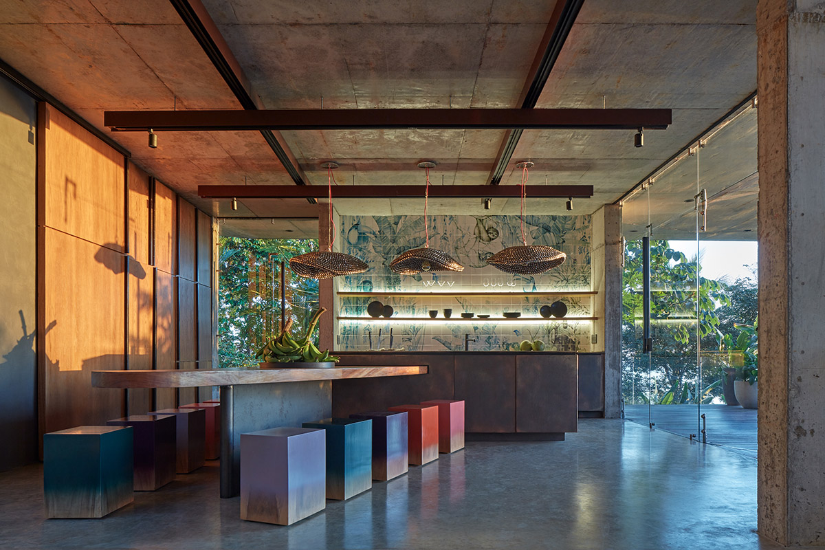 Refuel Works and Formafatal complete Art Villa addressing to colorfulness of Costa Rican jungle