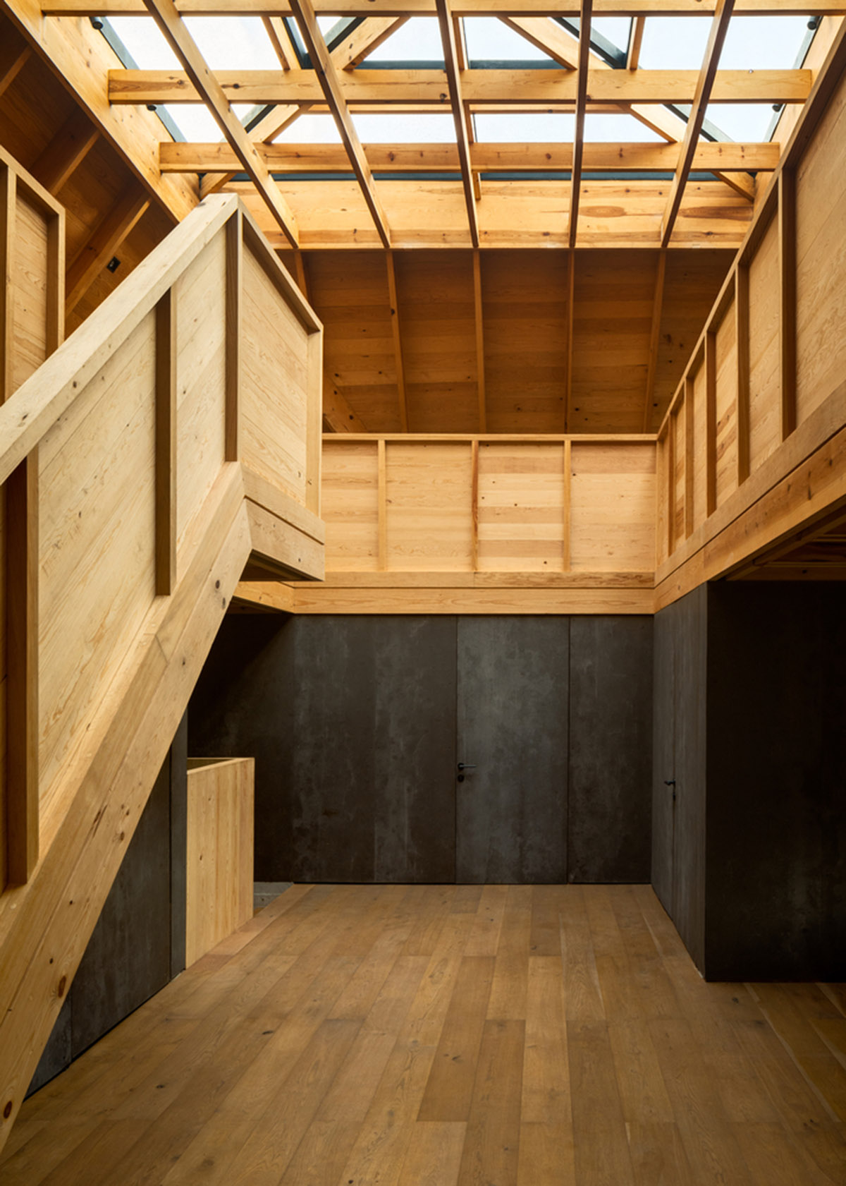 Estudio MMX designs club house creating diagonal landscaped spaces in Mexico