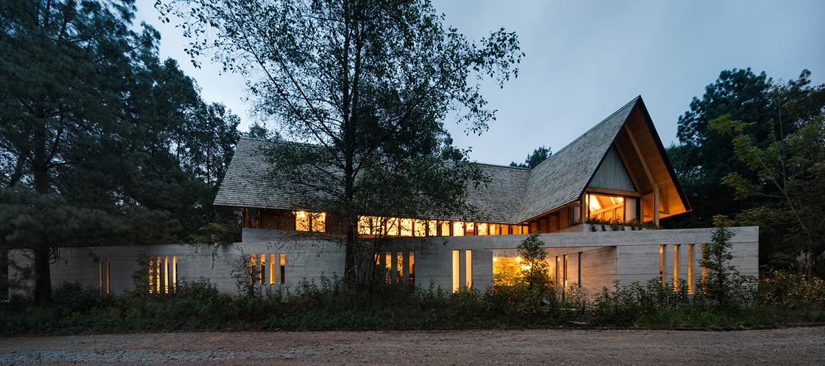 Estudio MMX designs club house creating diagonal landscaped spaces in Mexico