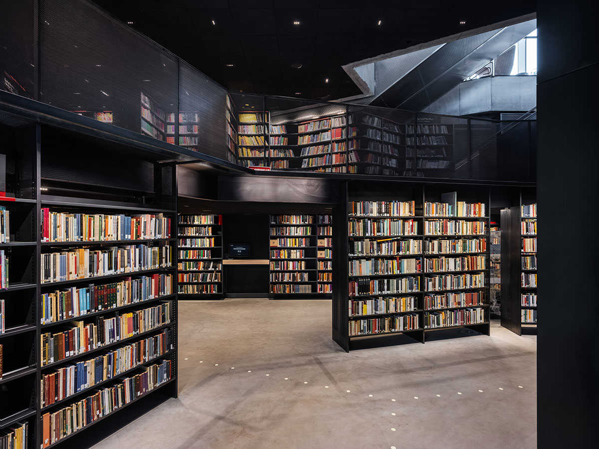 Atelier Oslo and Lundhagem complete Deichman Library with protruding volume in Oslo