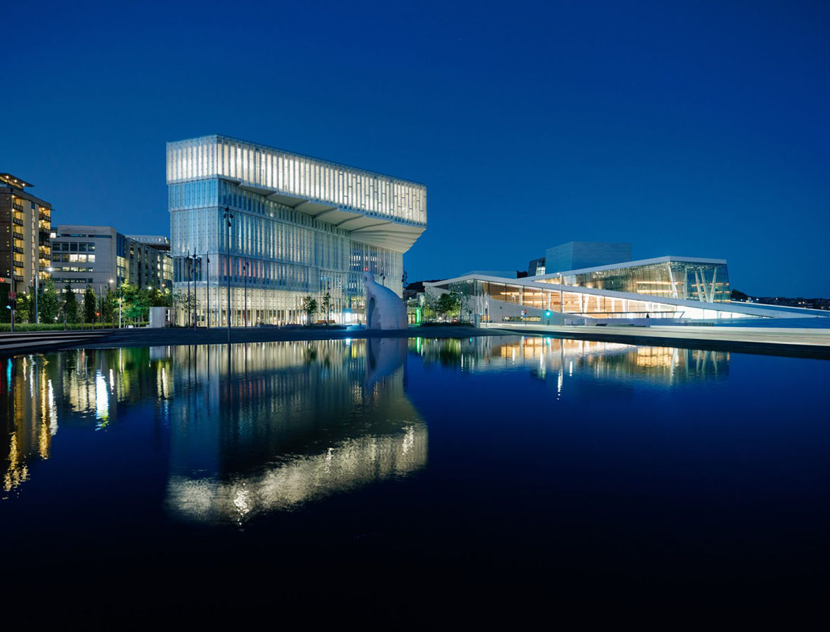 Atelier Oslo and Lundhagem complete Deichman Library with protruding volume in Oslo