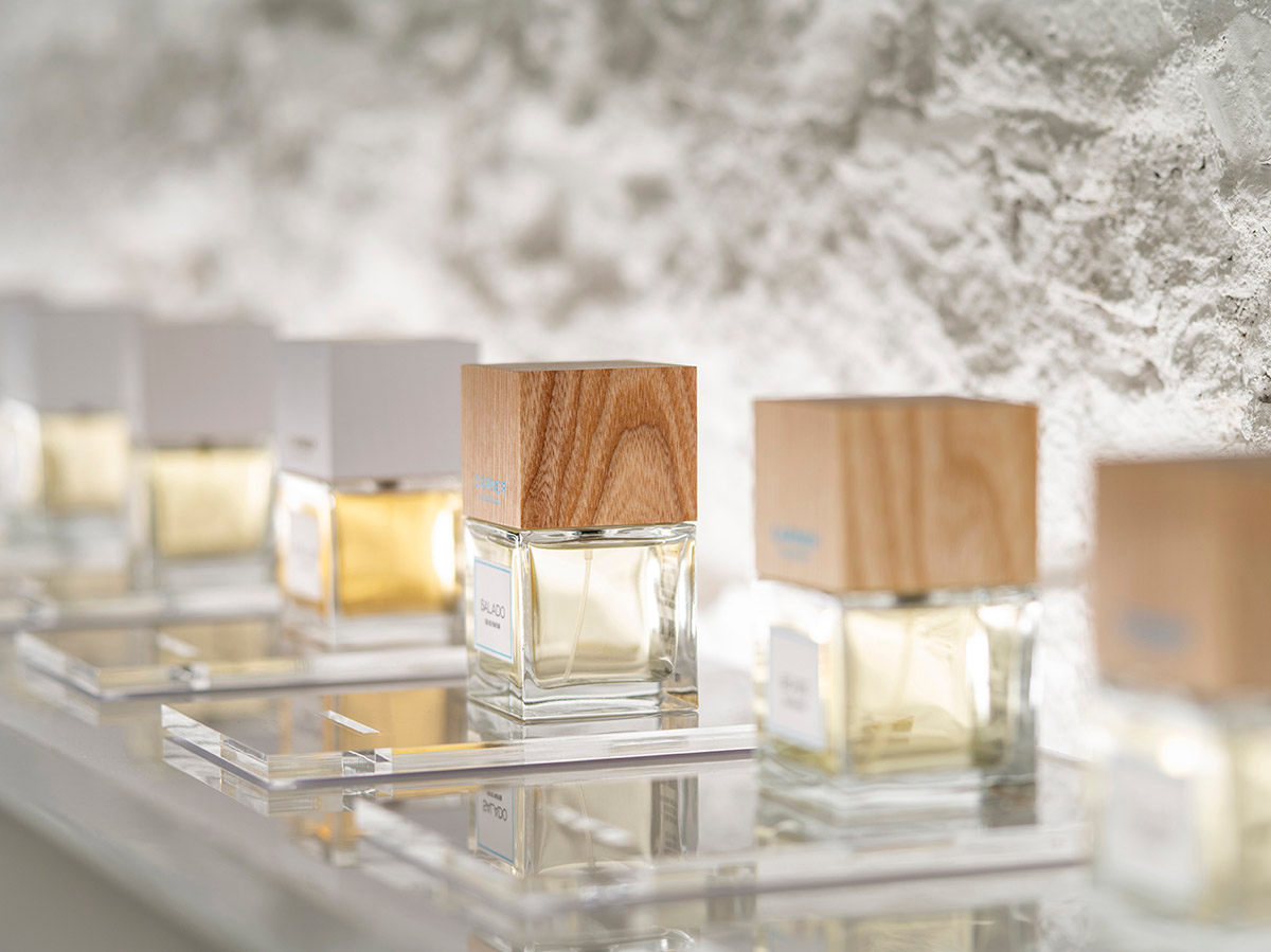 Jofre Roca Arquitectes combines Mediterranean tradition and contemporaneity for a parfum boutique