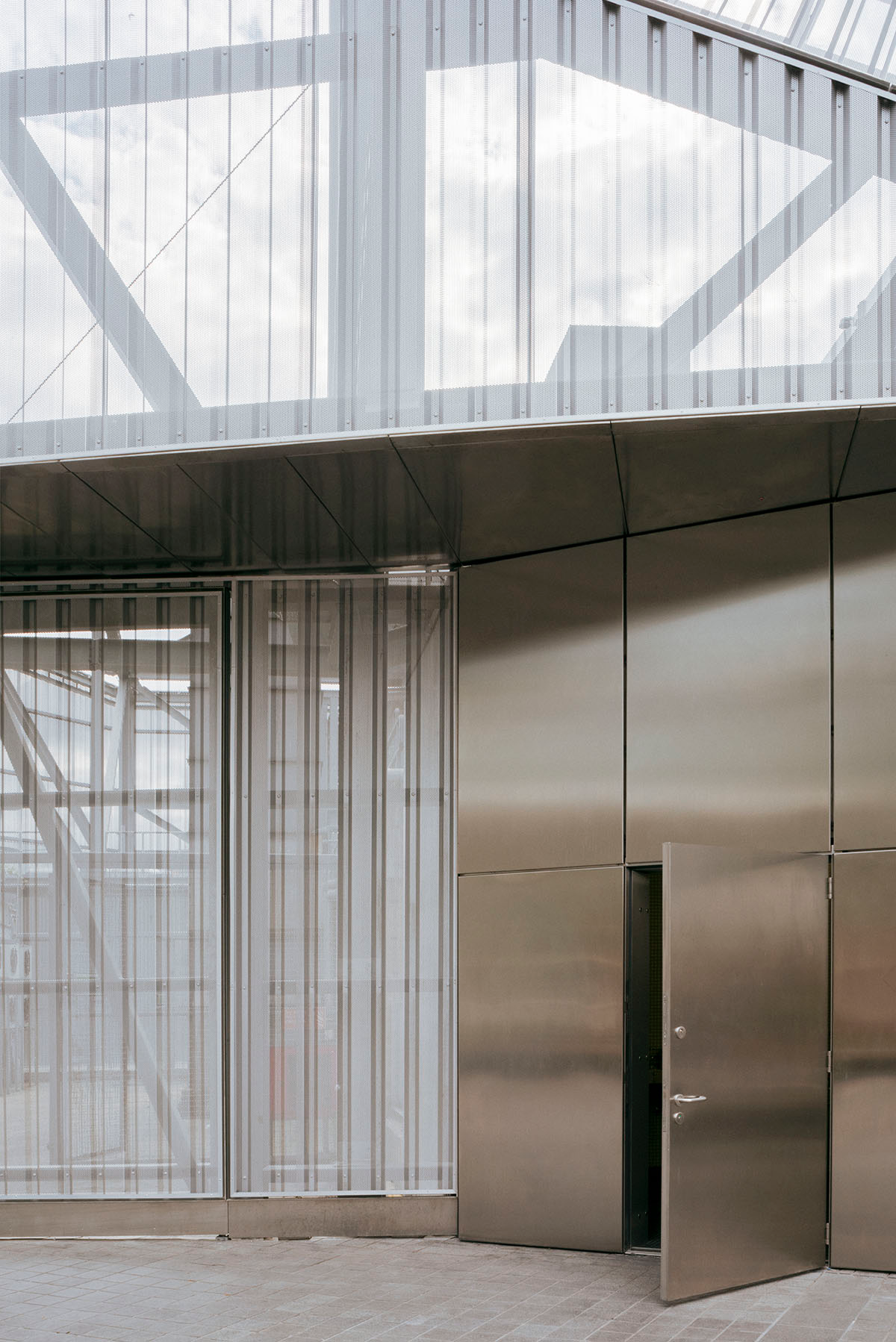 Neiheiser Argyros creates sculptural screen that camouflages London's underground vents