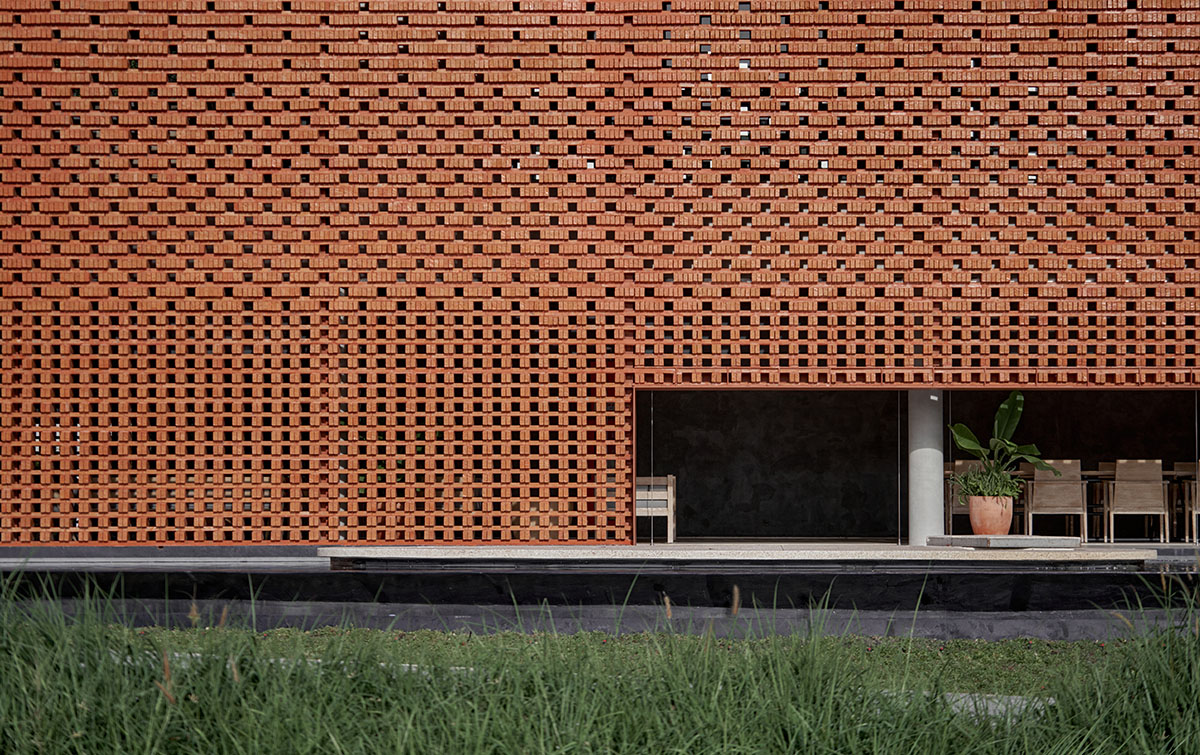 Wyndham Clubhouse by MIA Design Studio is built from bare brick layers ...