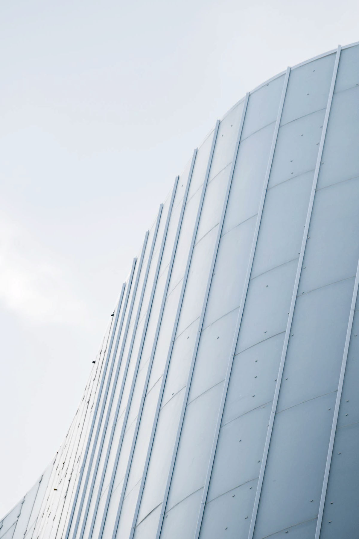 MAD's China Philharmonic Concert Hall, resembling an undulating ice jade, is nearing completion