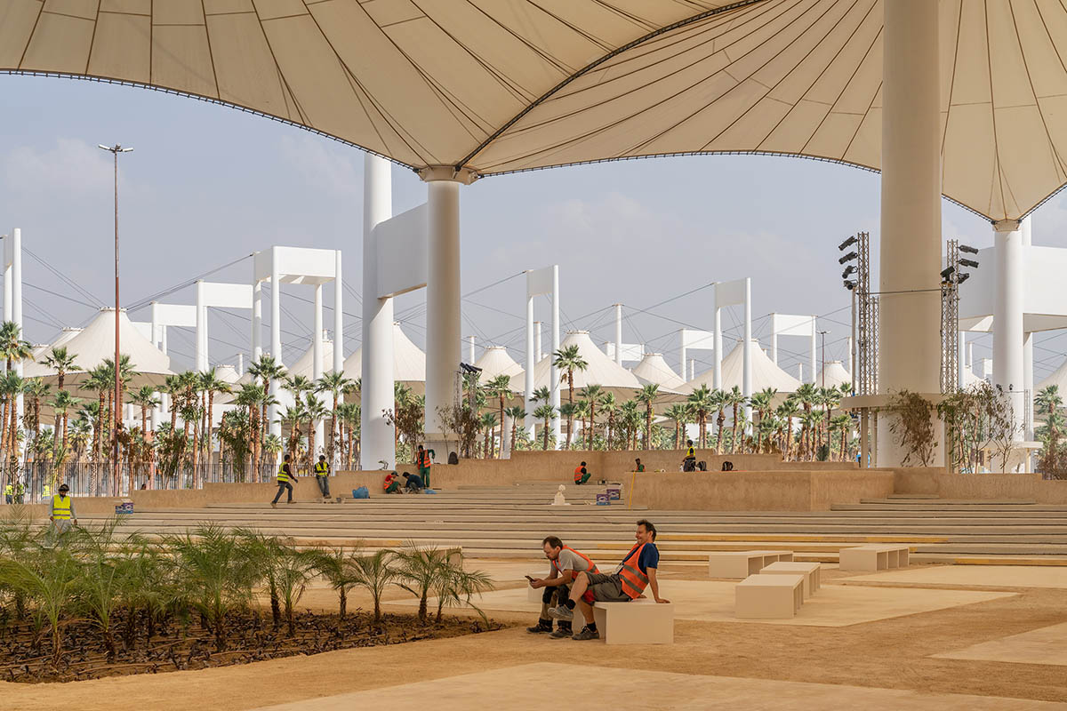 OMA designs scenography triggering 