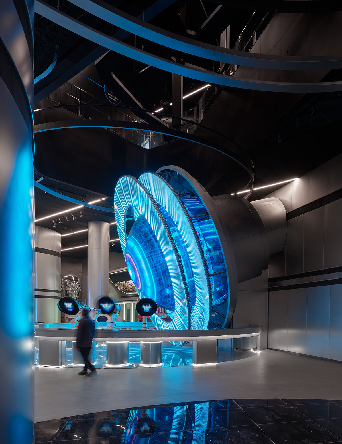 A spaceship-like science and technology museum by Zaha Hadid Architects opens in Shenzhen