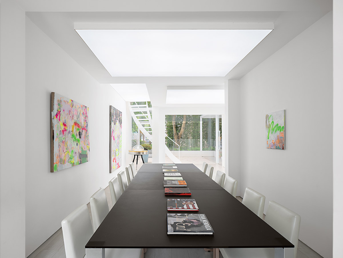 DA INTEGRATING LIMITED transforms old residence into a contemporary art space in Shenzhen, China